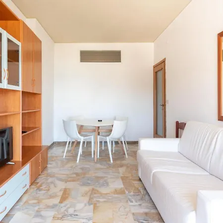 Apartment Beachfront With Beach Access Arma di Taggia